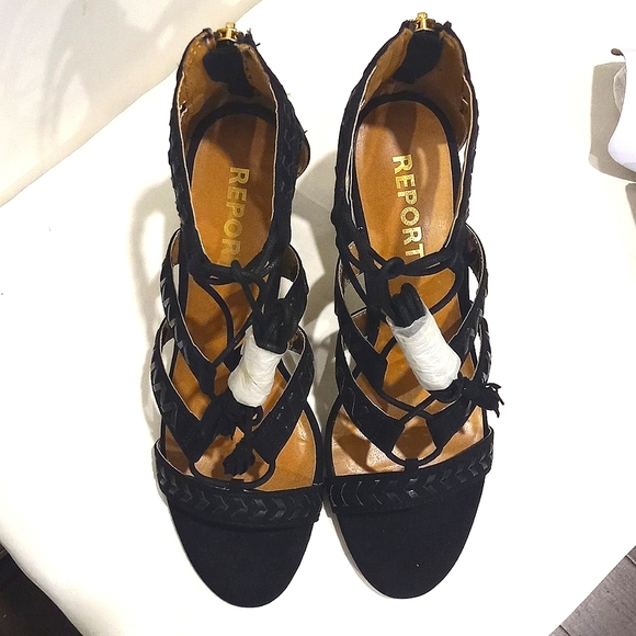 Report Myra Suede Lace-Up Heels Black | 9 US - Picture 5 of 12